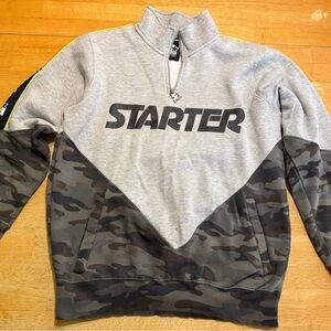 STARTER Men's Gray and Camouflage Zip-Up Sweater